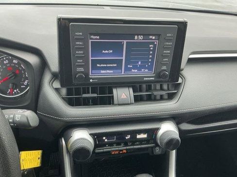 Certified 2022 Toyota RAV4 LE image 16
