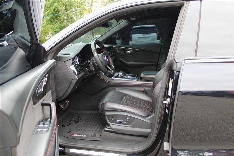 Used 2021 Audi RS Q8 AWD/4WD image 10