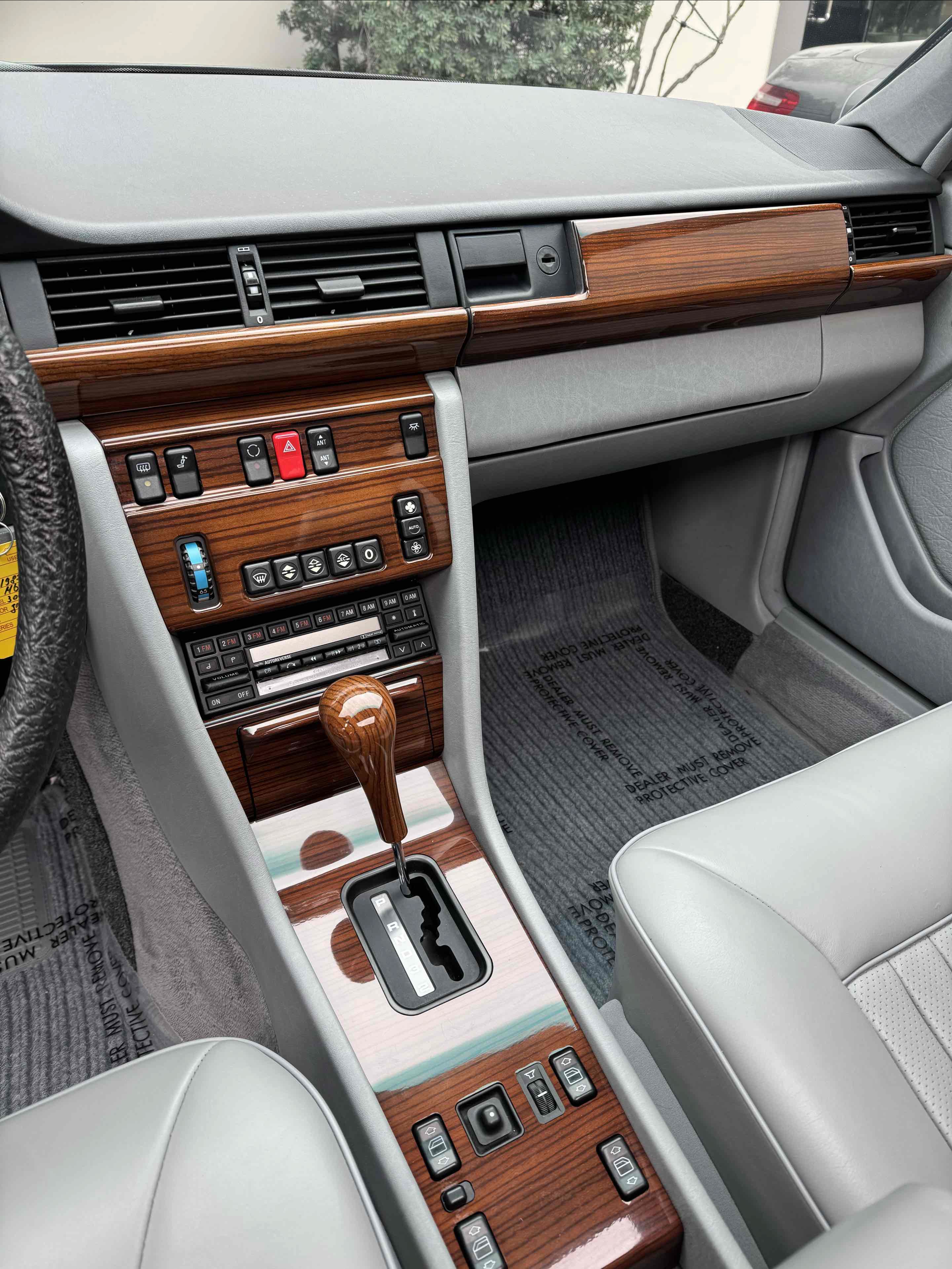 Used 1987 Mercedes-Benz 300 D Turbo image 48