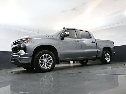Used 2023 Chevrolet Silverado 1500 LT AWD/4WD image 20