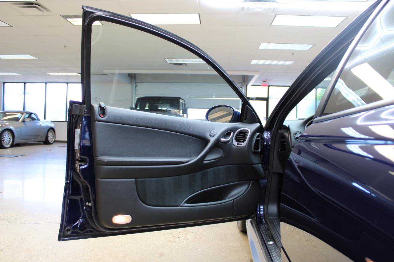 Used 2005 Pontiac GTO RWD image 32