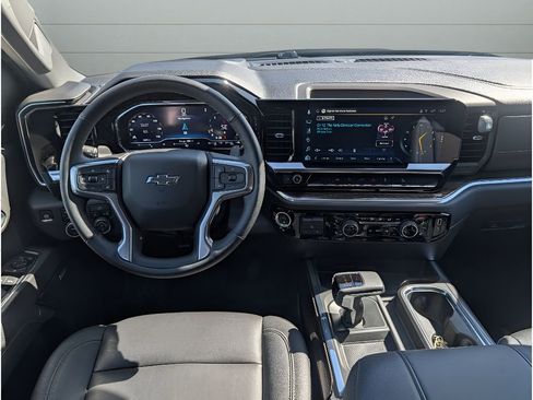 Used 2025 Chevrolet Silverado 1500 RST image 30