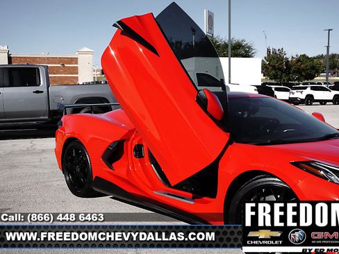 Certified 2023 Chevrolet Corvette Stingray Premium Conv w/ Z51 Performance Package image 36