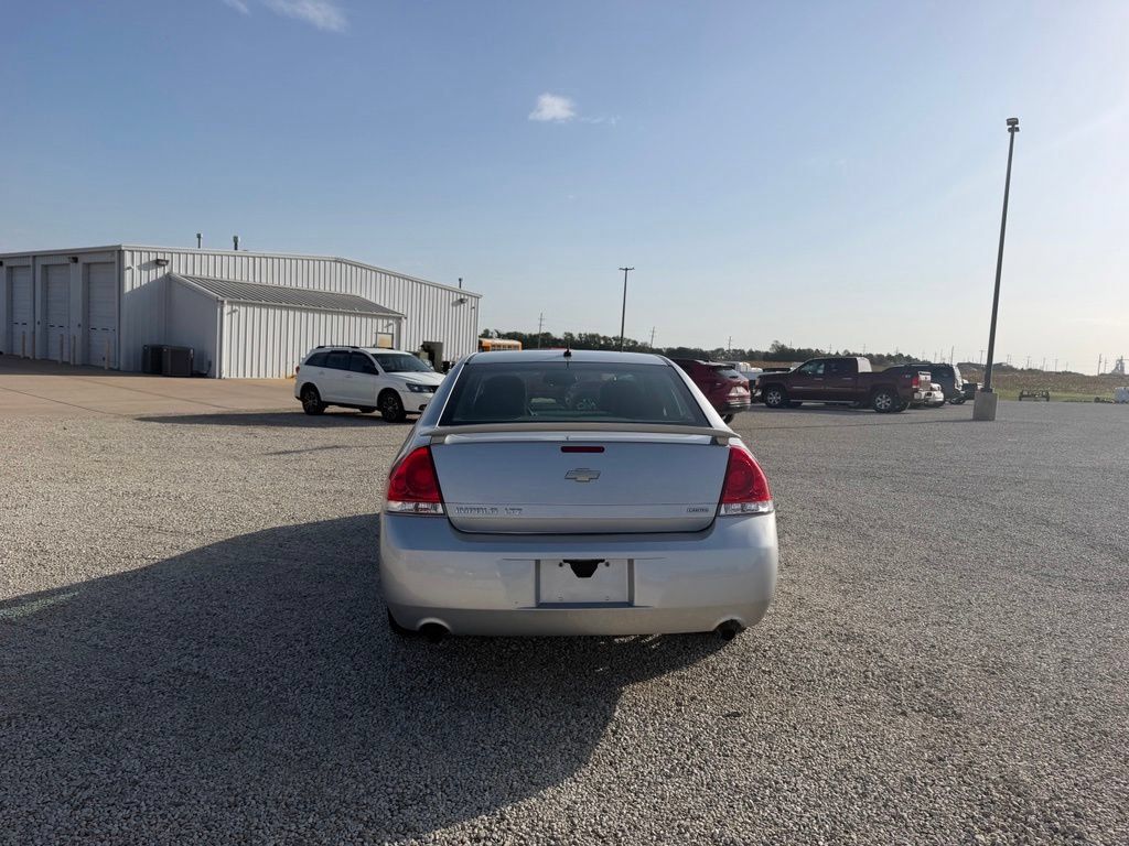 Used 2015 Chevrolet Impala LTZ FWD image 4
