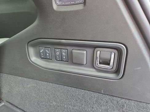 New 2026 Cadillac Vistiq Luxury image 36