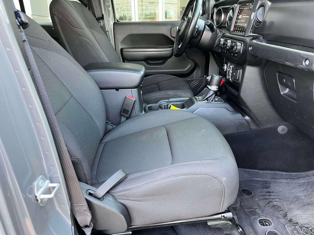 Used 2022 Jeep Gladiator Sport AWD/4WD image 22