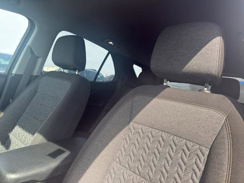 Used 2023 Chevrolet Equinox LT AWD/4WD image 27