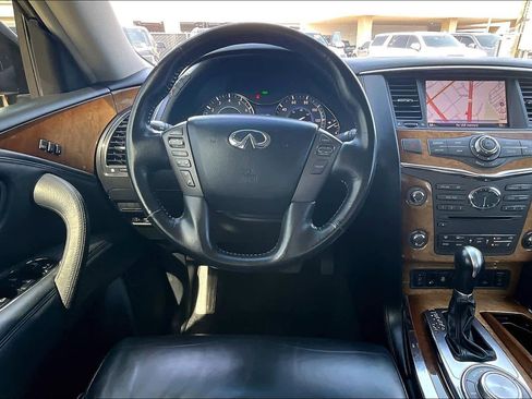 Used 2012 INFINITI QX56 4WD w/ Theater Pkg image 6