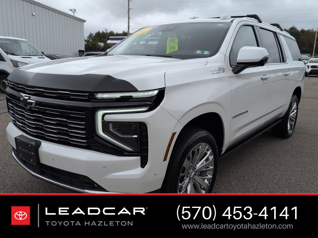 Used 2025 Chevrolet Suburban High Country AWD/4WD image 1