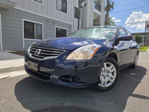 Used 2012 Nissan Altima 2.5 S image 1