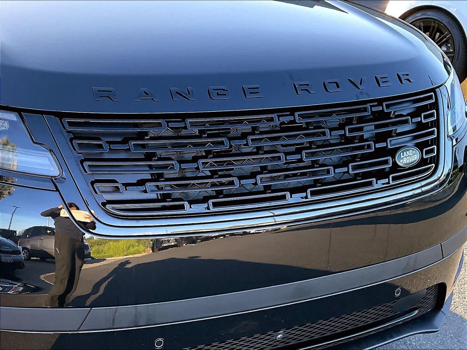 New 2026 Land Rover Range Rover Velar S AWD/4WD image 34