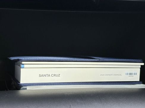 New 2025 Hyundai Santa Cruz SE image 5