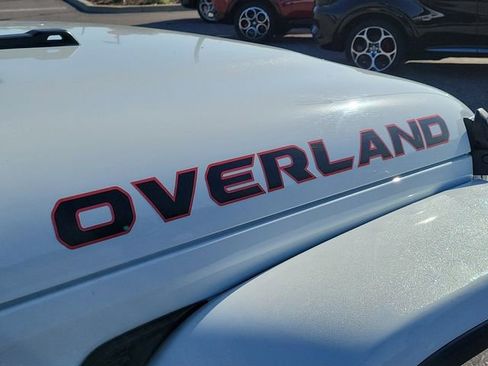 Used 2020 Jeep Gladiator Overland w/ Popular Equipment Package AWD/4WD image 5