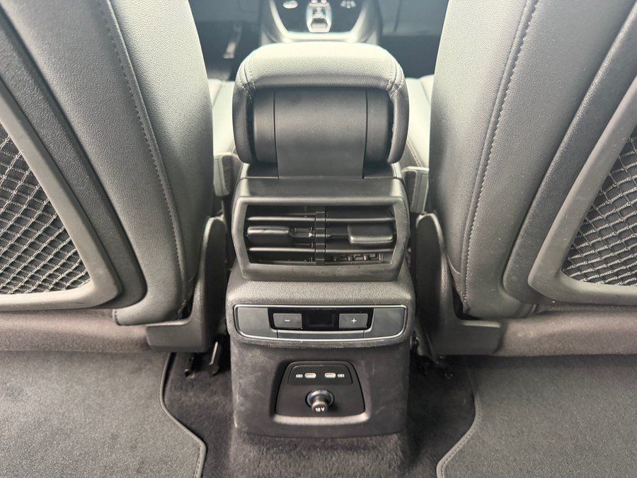Used 2023 Audi Q4 e-tron Premium Plus w/ Premium Plus AWD/4WD image 41