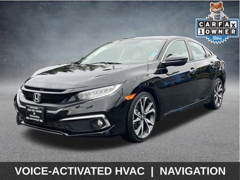 Used 2020 Honda Civic Touring image 3