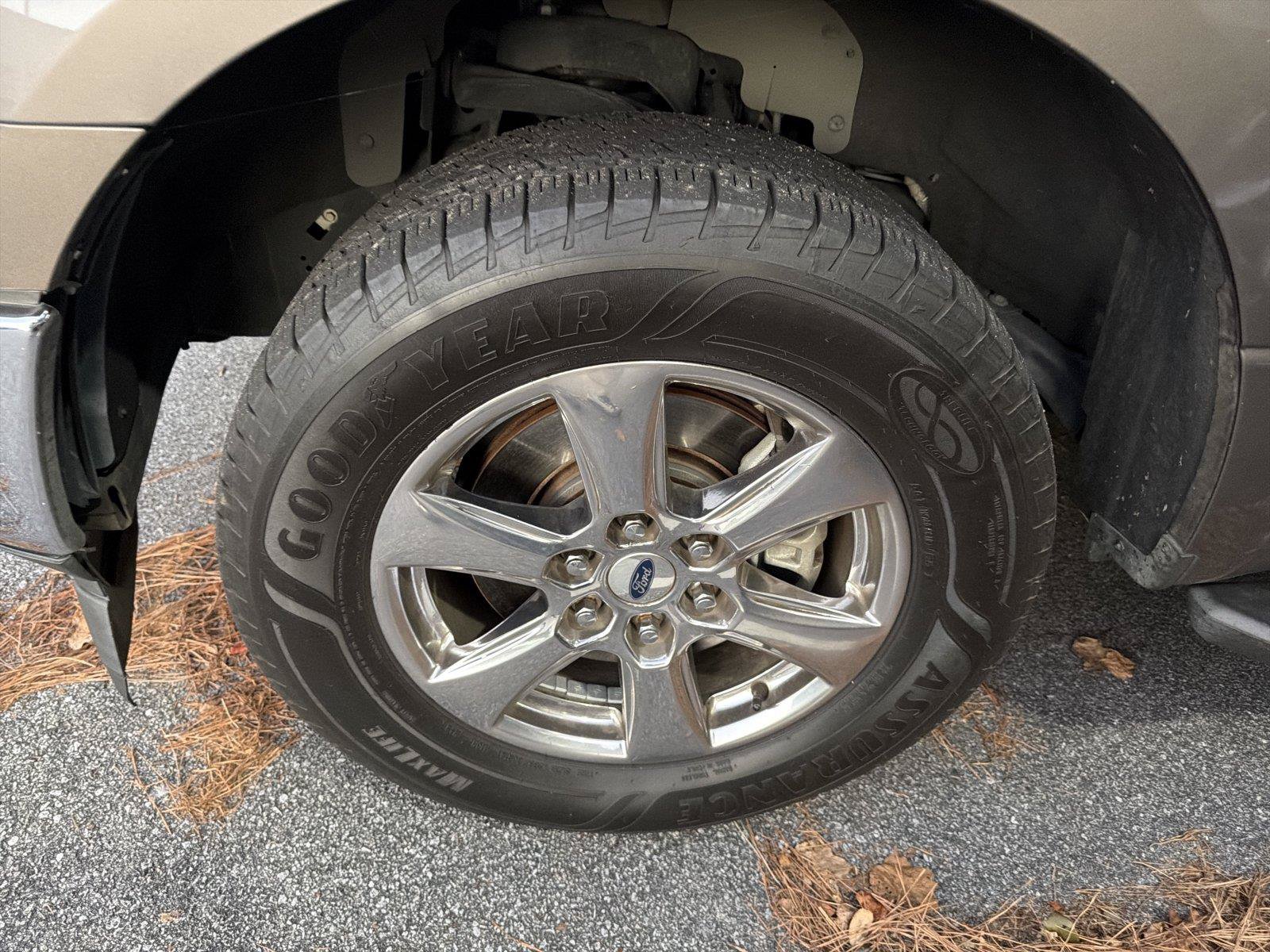 Used 2018 Ford F150 XLT w/ Equipment Group 301A Mid RWD image 10