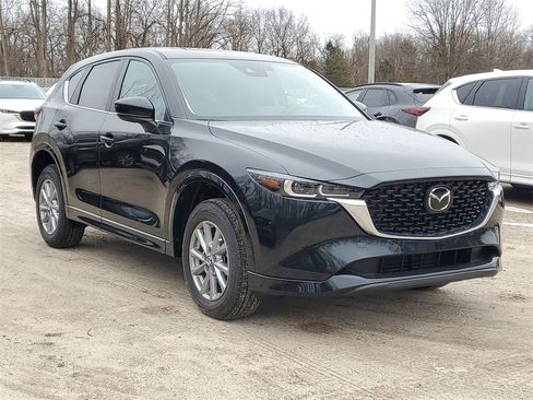 New 2025 MAZDA CX-5 AWD 2.5 S w/ Preferred Package image 4