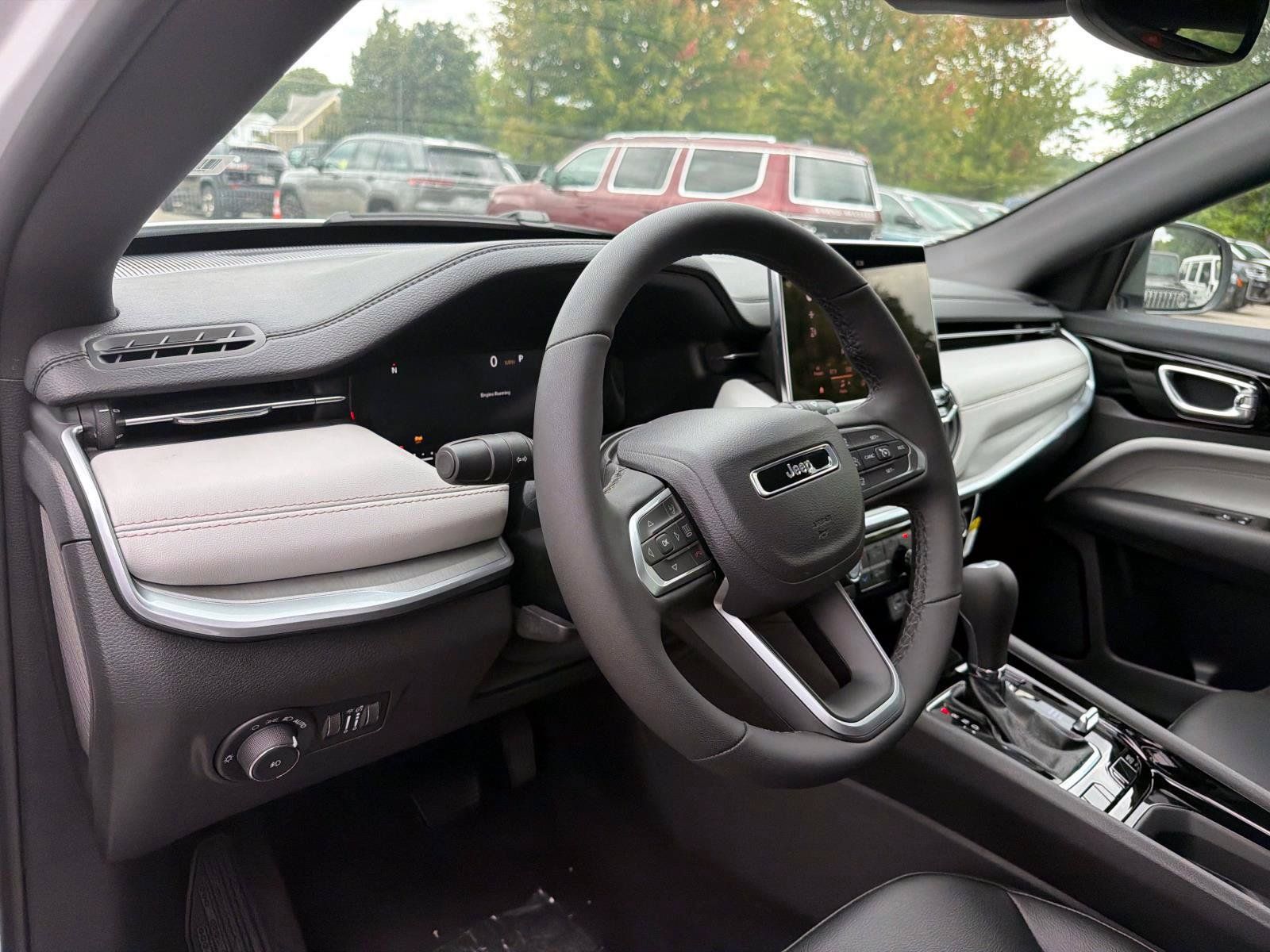 New 2026 Jeep Compass Limited AWD/4WD image 8