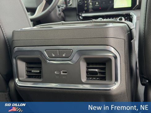 New 2026 GMC Sierra 2500 Denali w/ Denali Reserve Package image 21