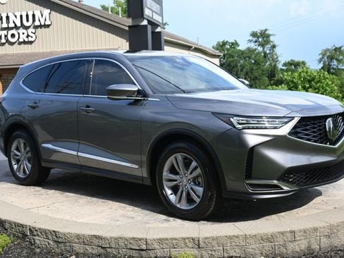 Used 2025 Acura MDX SH-AWD image 3
