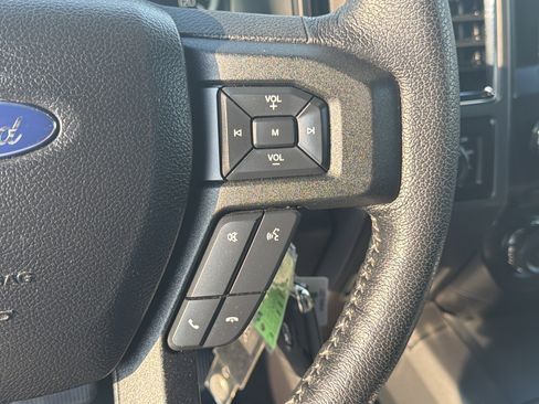 Used 2015 Ford F150 XLT w/ Equipment Group 302A Luxury image 19