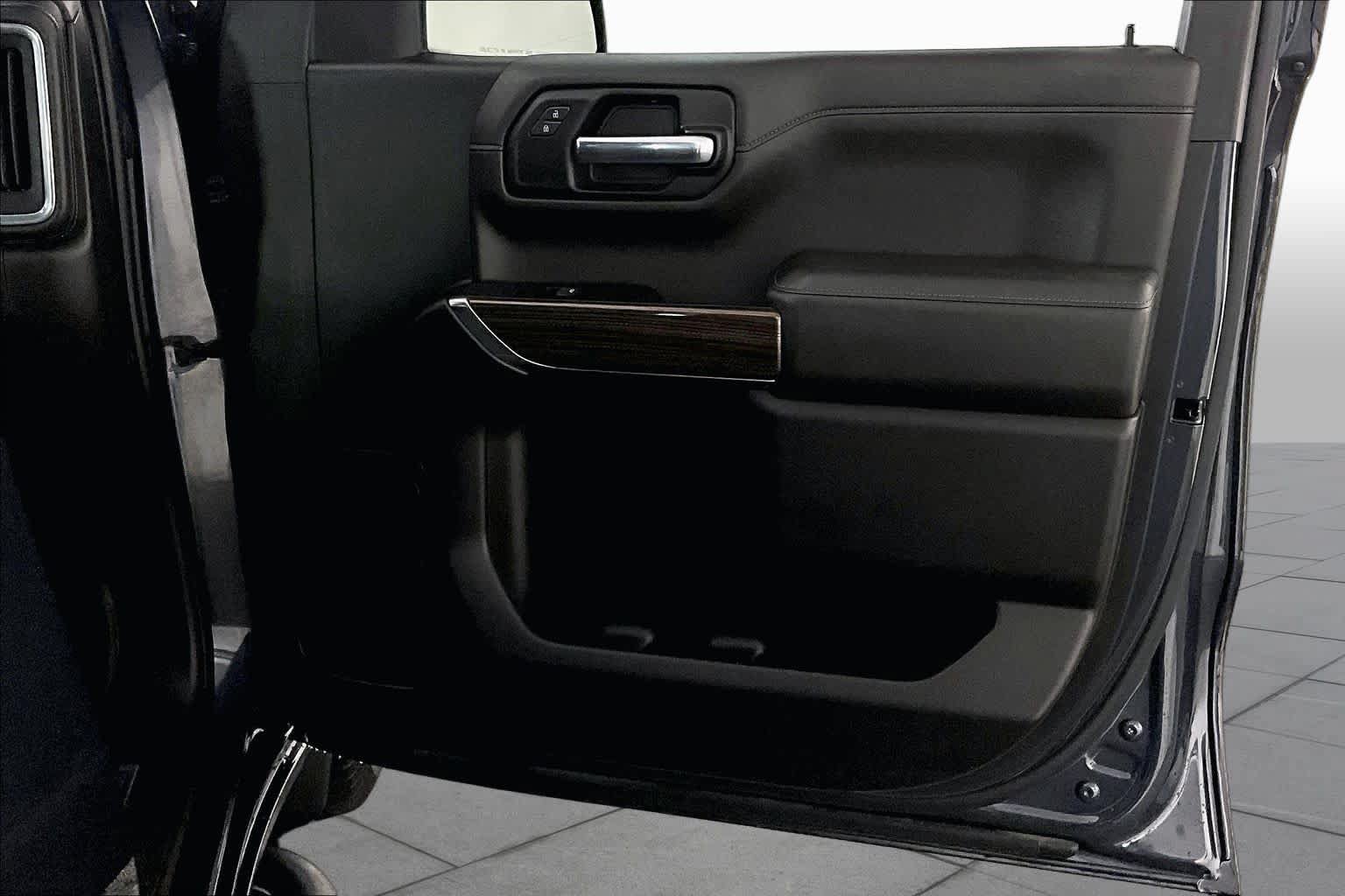 Used 2022 Chevrolet Silverado 1500 RST w/ Bed Protection Package RWD image 21