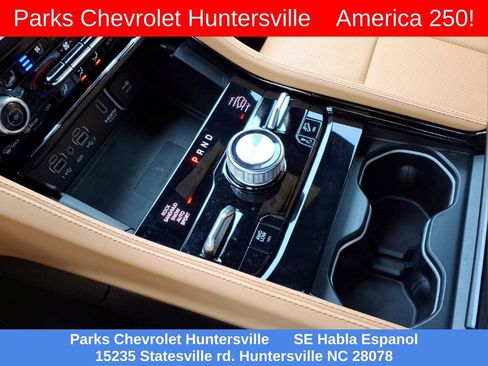 Used 2025 Jeep Grand Cherokee L Summit w/ Advanced Protech Group IV AWD/4WD image 8