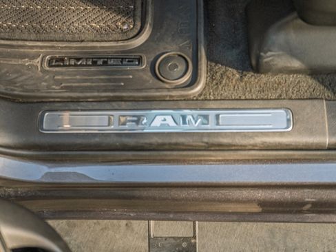Used 2023 RAM 1500 Limited AWD/4WD image 33