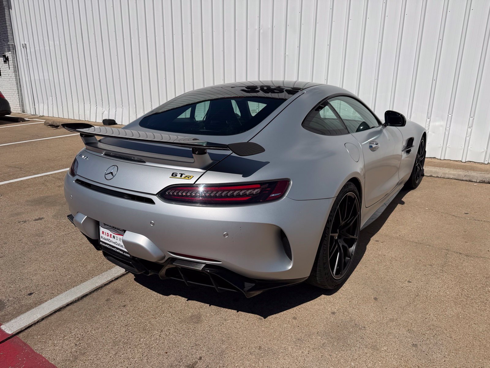 Used 2020 Mercedes-Benz AMG GT R image 8