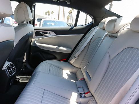 Used 2023 Genesis G70 3.3T w/ Sport Advanced Package RWD image 23