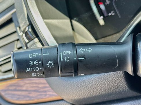 Used 2019 Honda CR-V EX-L image 12