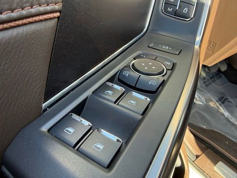 Used 2024 Ford F150 King Ranch image 16