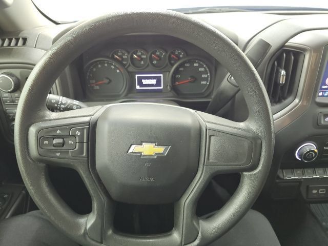 Used 2022 Chevrolet Silverado 1500 Custom AWD/4WD image 8