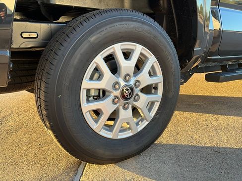 New 2025 Toyota Tacoma SR5 image 8