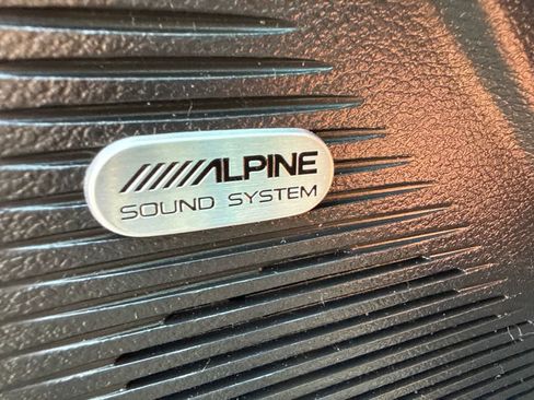 Used 2023 Dodge Challenger R/T w/ Plus Package RWD image 23