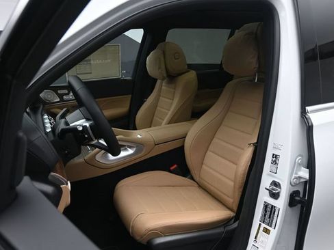 Used 2026 Mercedes-Benz GLS 450 4MATIC image 20