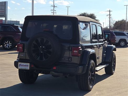 Used 2021 Jeep Wrangler Unlimited Sahara w/ Cold Weather Group image 8