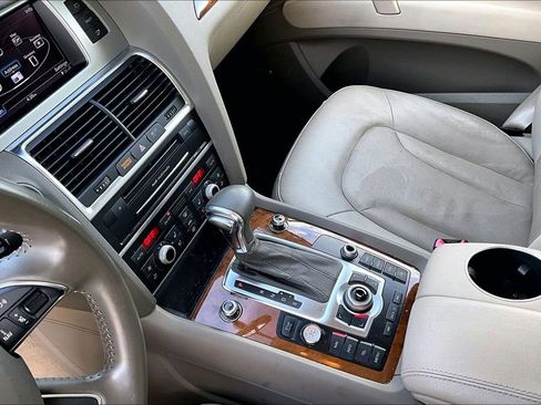 Used 2014 Audi Q7 TDI Prestige w/ Prestige Package AWD/4WD image 11