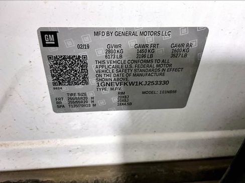 Used 2019 Chevrolet Traverse LS w/ LPO, Blackout Package AWD/4WD image 3