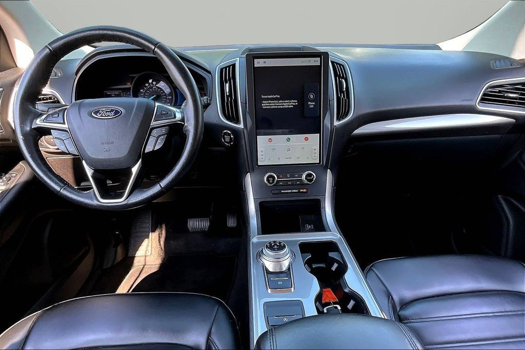 Used 2023 Ford Edge SEL AWD/4WD image 7