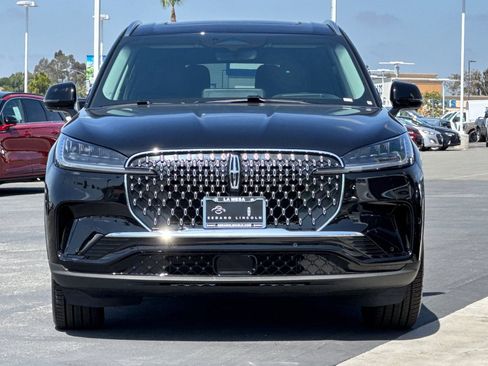 New 2025 Lincoln Aviator Reserve image 8