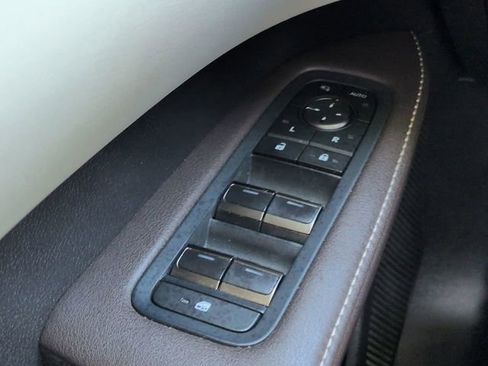 Used 2024 Lexus RX 350 FWD w/ Technology Package image 23