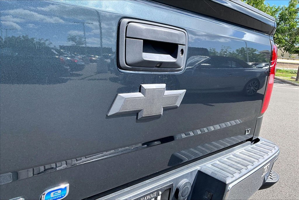 Used 2018 Chevrolet Silverado 1500 LT w/ LT Eassist Package AWD/4WD image 29