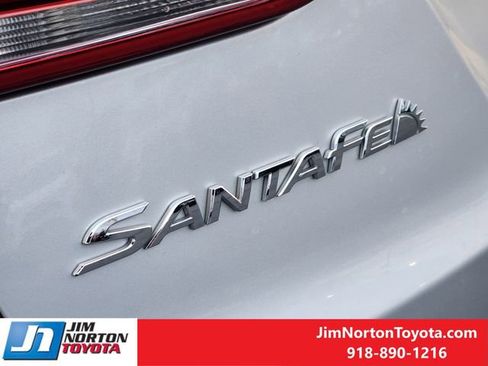 Used 2018 Hyundai Santa Fe Sport w/ 2.4L Value Package 02 image 12