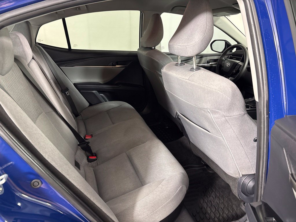 Used 2026 Toyota Camry LE FWD image 18