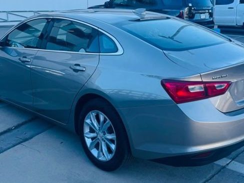 Used 2023 Chevrolet Malibu LT image 4