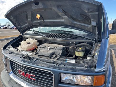 Used 1999 GMC Savana 1500 image 64