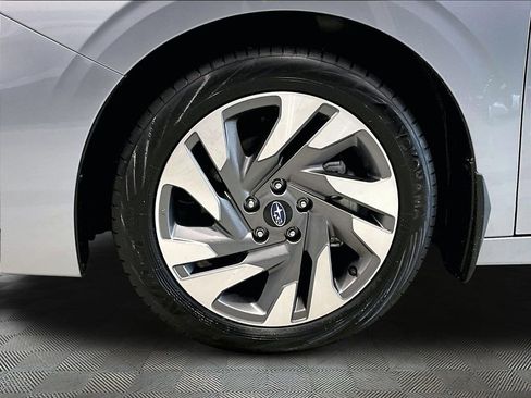 Used 2025 Subaru Legacy Limited image 30