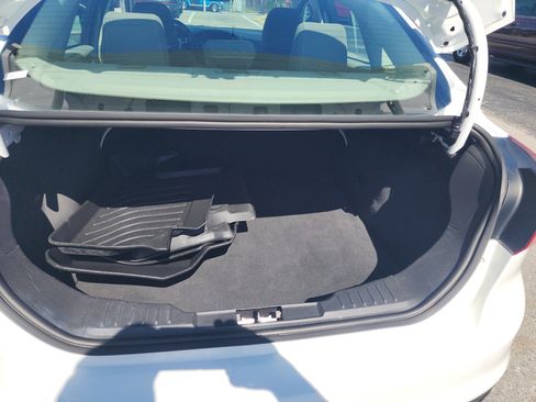 Used 2013 Ford Focus SE FWD image 13
