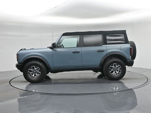 Used 2021 Ford Bronco Badlands image 26